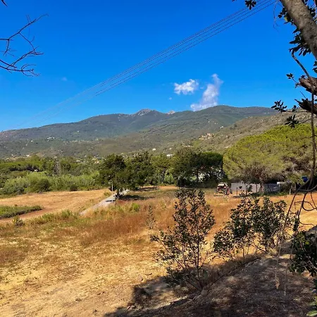 Tra Mare E Campagna, A Procchio